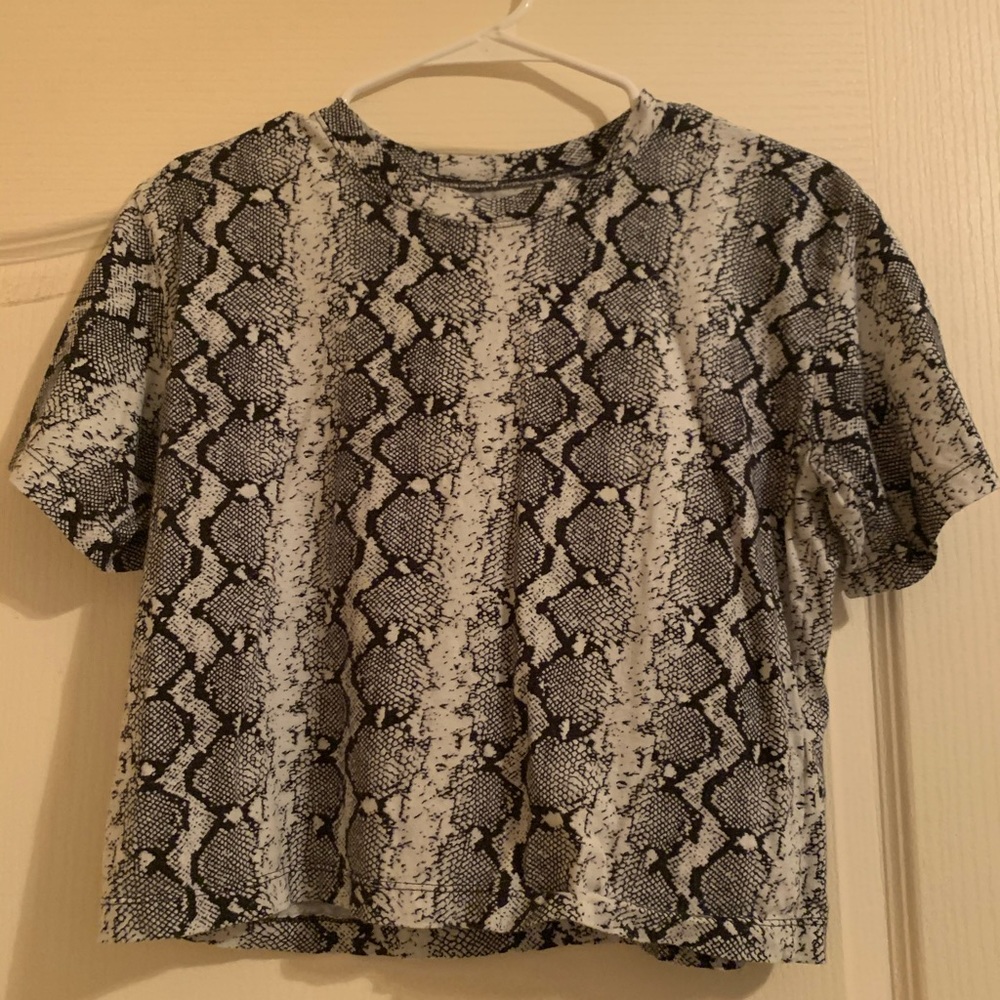 Snake print Hollister crop top